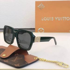 Louis Vuitton Sunglasses 1730
